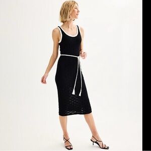 Sz S Nine West Black Pullover Sweater Dress with White Accents